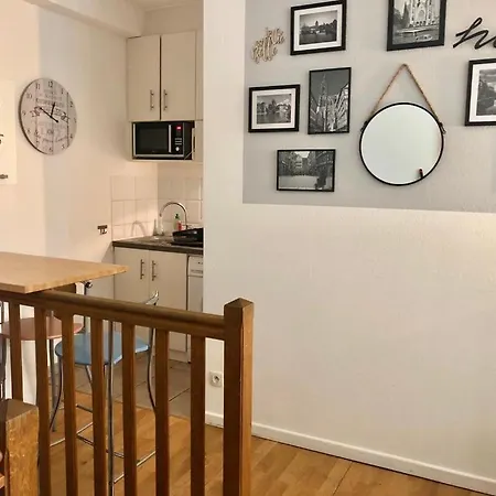 Апартаменты New Duplex De Charme Au Pied De La Cathedrale Carre D'or