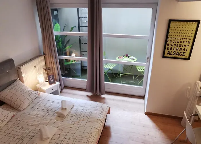 Apartamento New Duplex De Charme Au Pied De La Cathédrale Carré D'or *